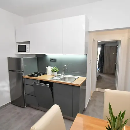 Apartament アパート