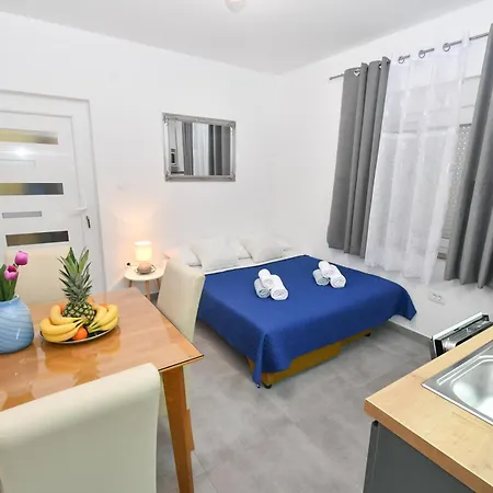 아파트 Apartament 그라다츠